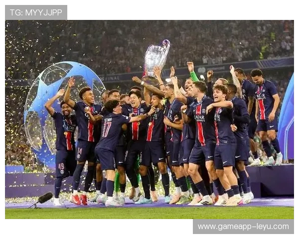 欧冠决赛新闻:PSG首捧欧冠,慕尼黑大胜3档历史纪录!