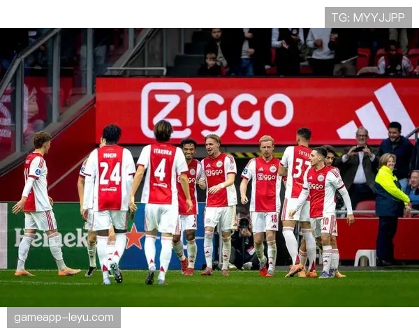 奥德加德中场效率飙升，助阿森纳稳居积分榜前列引热议