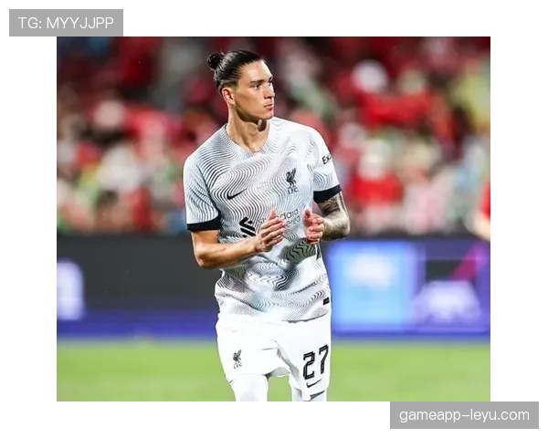 欧洲U19锦标赛资格赛激战正酣，新星闪耀赛场展露未来锋芒