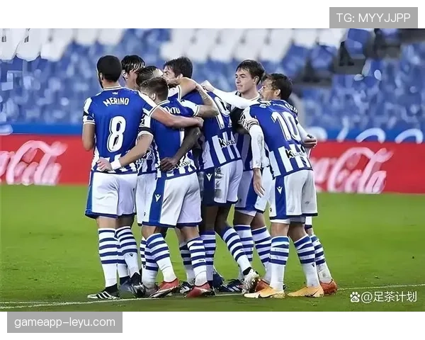 贝蒂斯防线稳固助力球队状态回升,球迷期待值拉满 贝蒂斯防线稳固助力球队状态回升,球迷期待值拉满