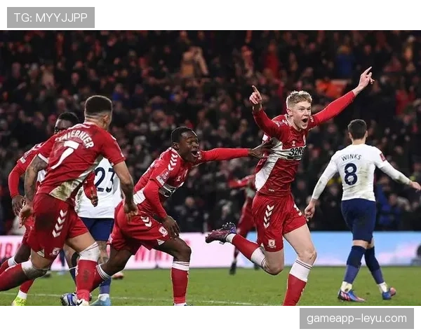 富勒姆主帅战术奏效，状态回暖率队豪取连胜